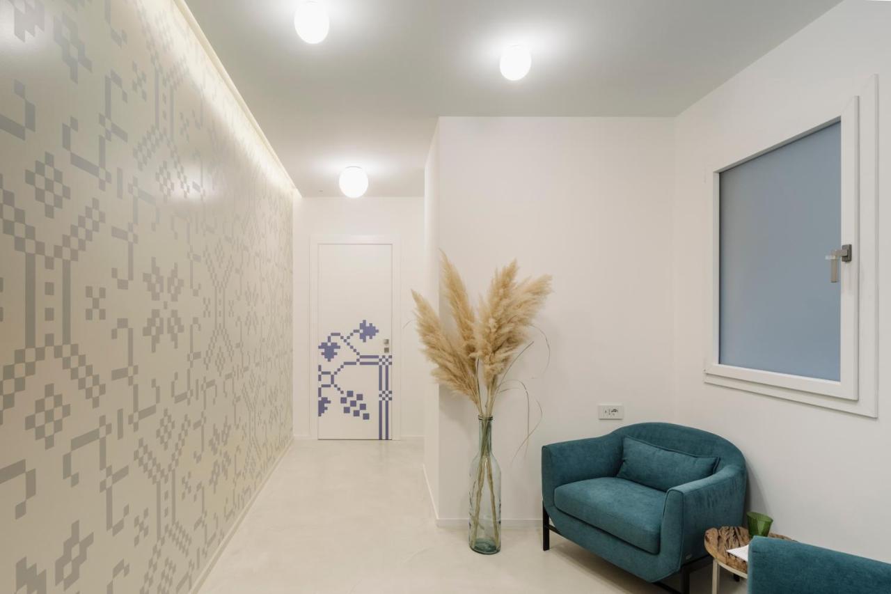 Temporas Design Rooms Cagliari Extérieur photo